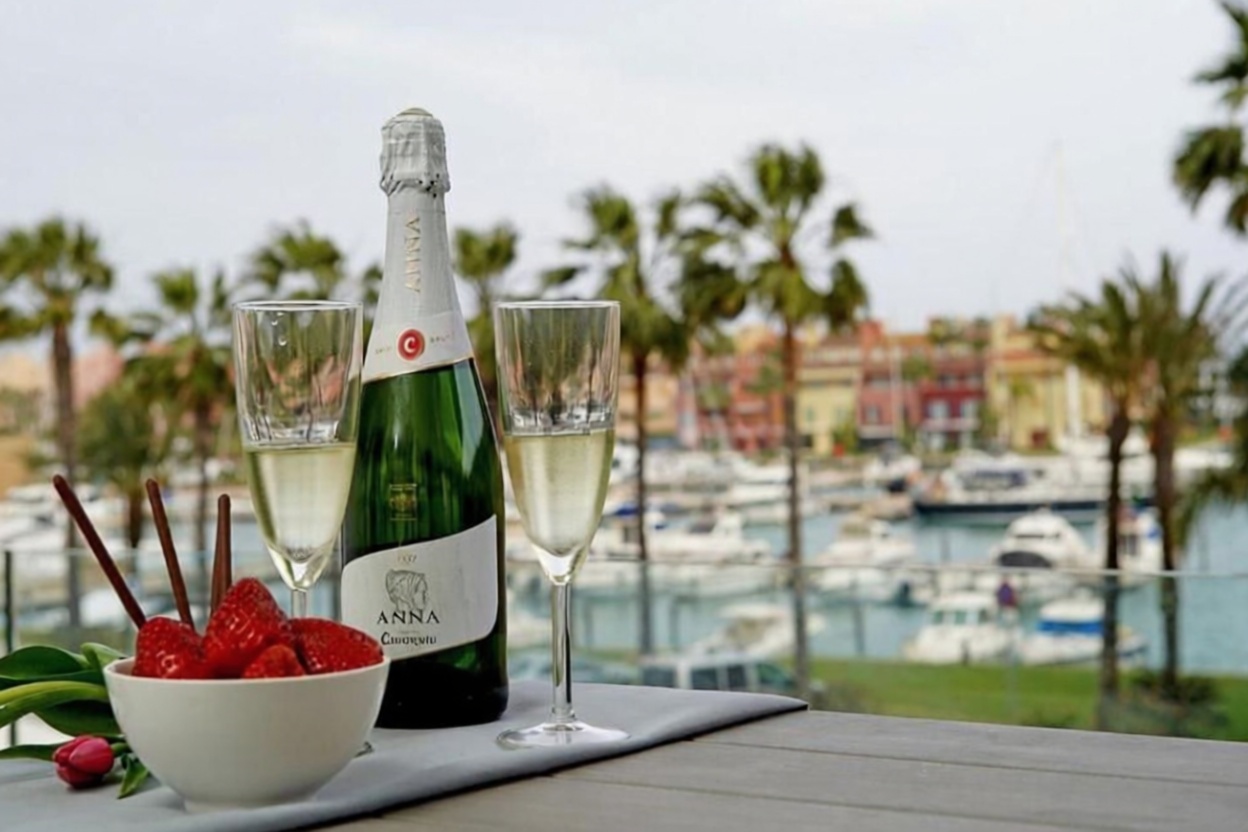 Wohnung in erste Strandlinie in Sotogrande — Meerterrasse