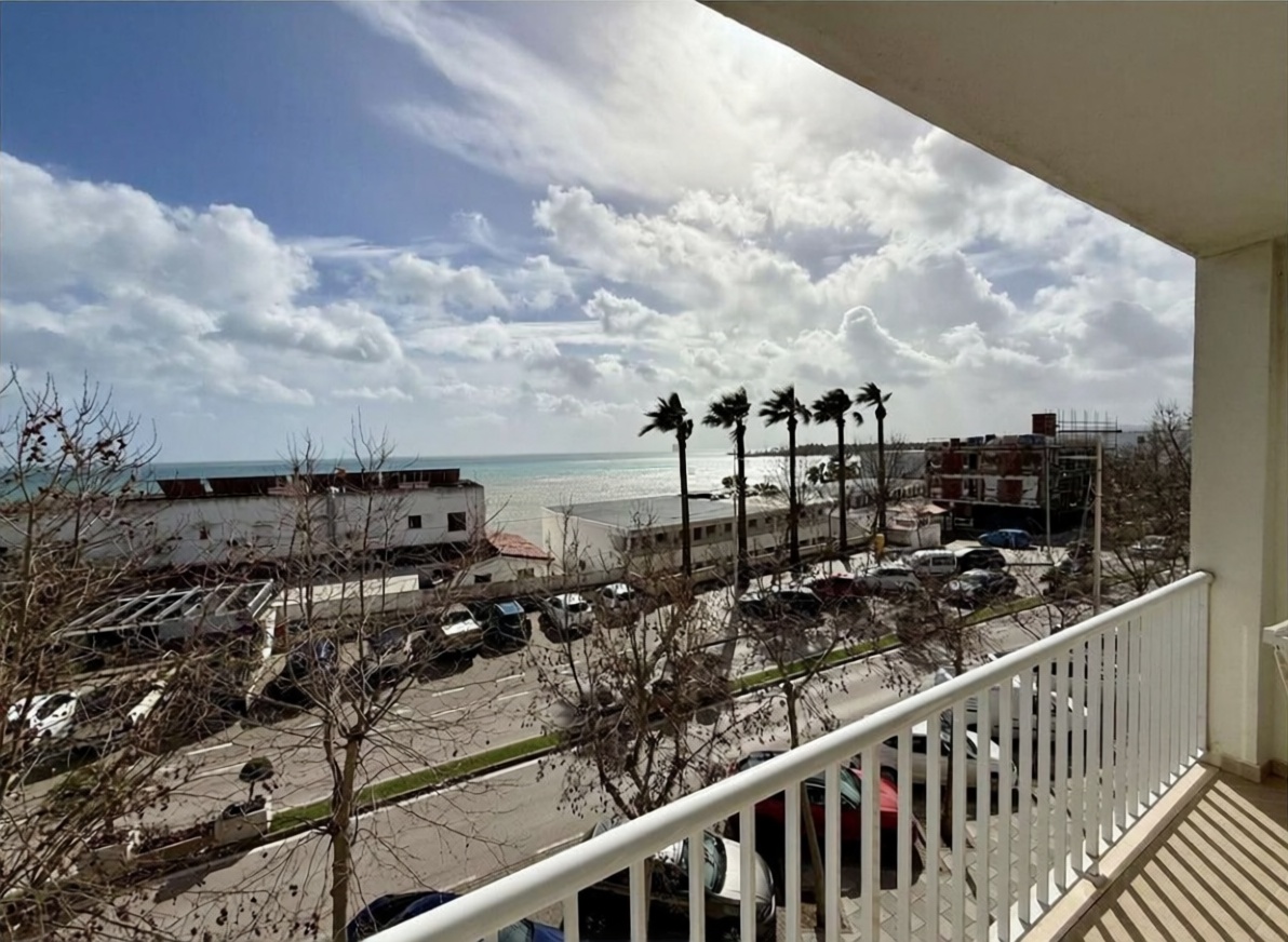 Wohnung in erste Strandlinie in Sotogrande — Meerterrasse