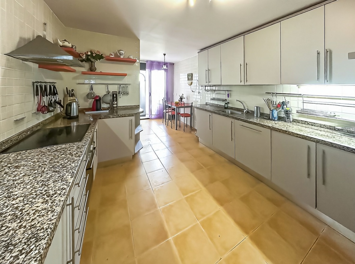 Wohnung in erste Strandlinie in Campos — Küche