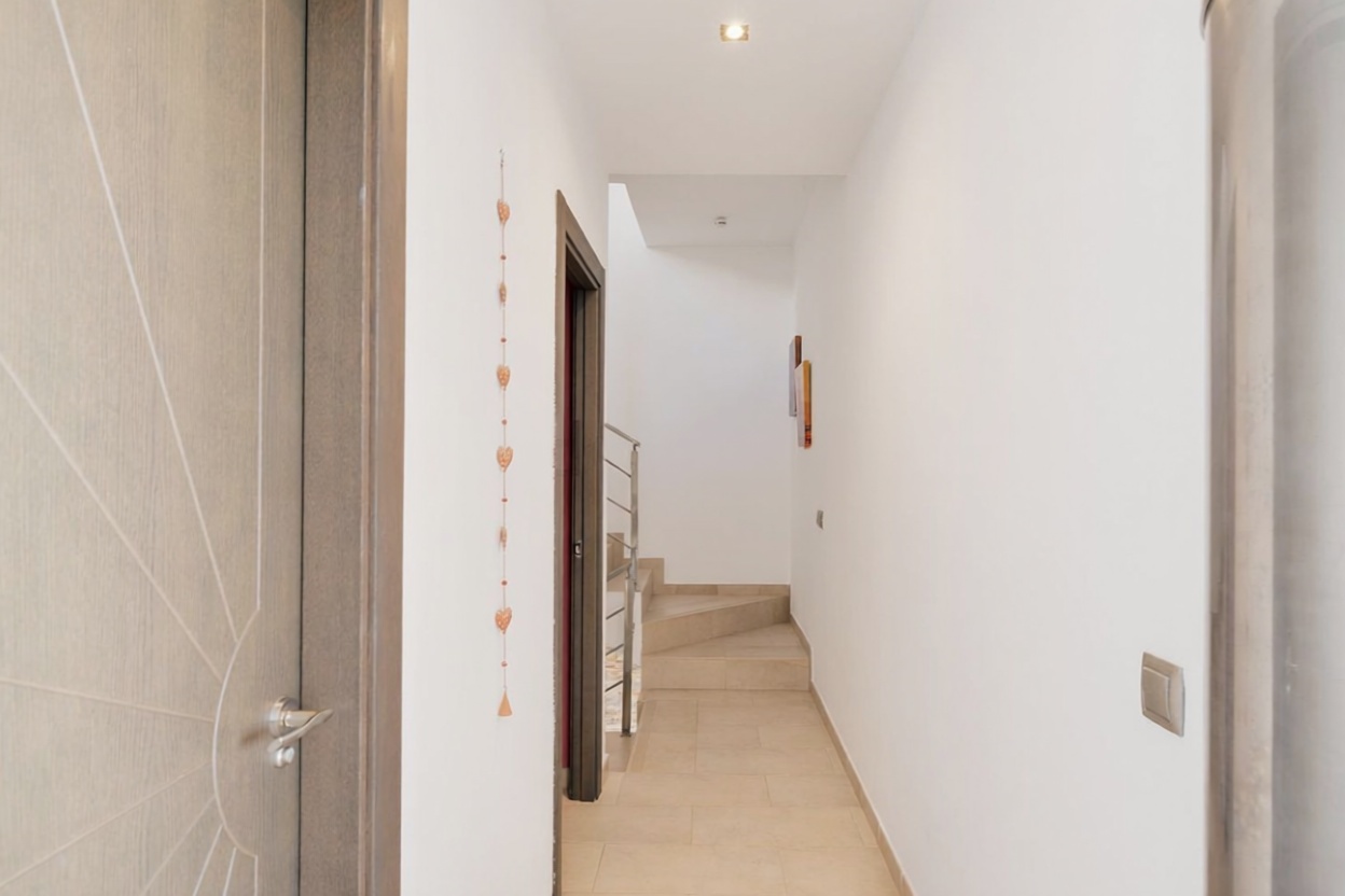 Chalet with direct beach access in Algeciras — Bedroom