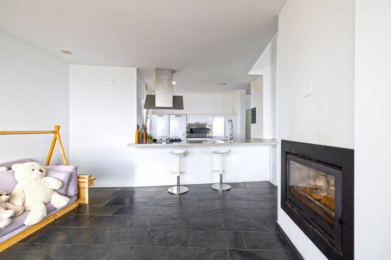 Chalet with direct beach access in Algeciras — Kitchen