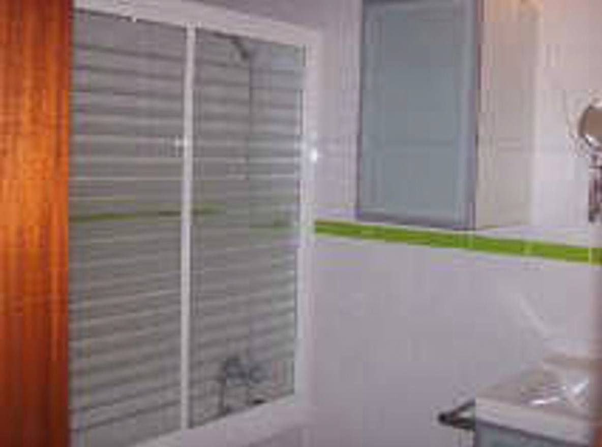 Seafront attic in Algeciras — Bathroom