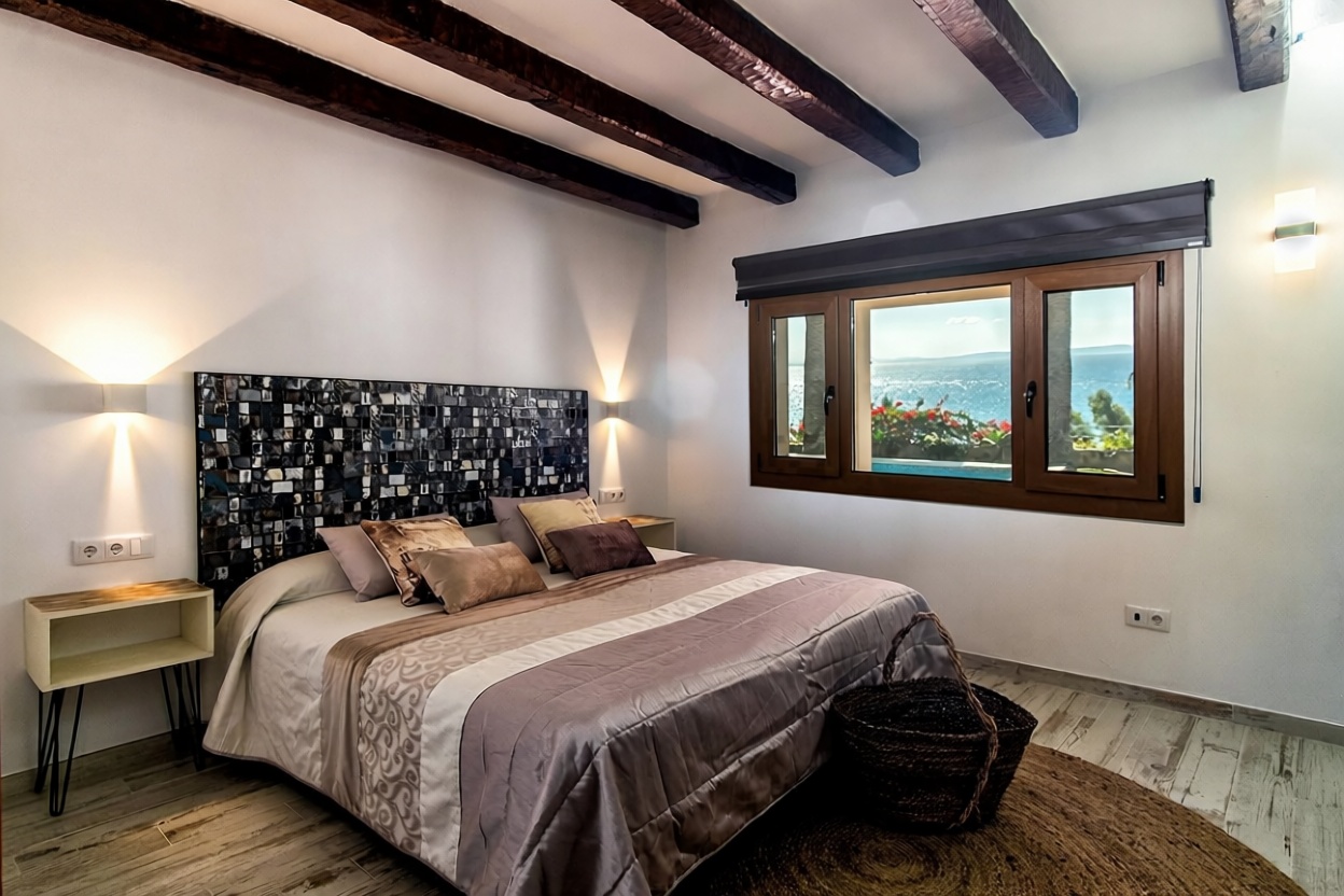 Chalet com acesso direto à praia em Zahara de los Atunes — Quarto