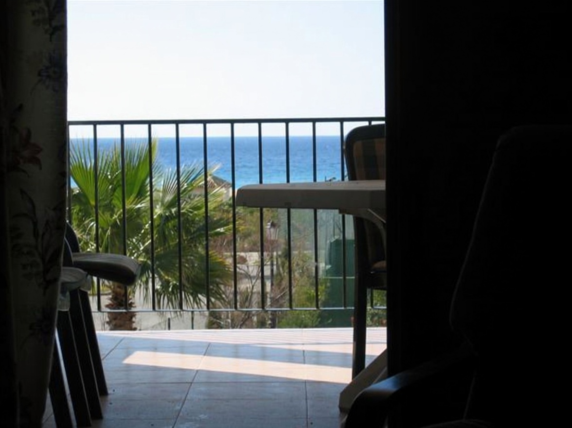 Apartamento em primeira linha de praia em Zahara de los Atunes — Terraço mar