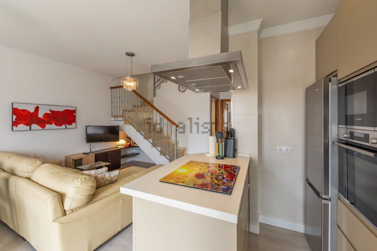 Beachfront duplex in Zahara de los Atunes — Kitchen