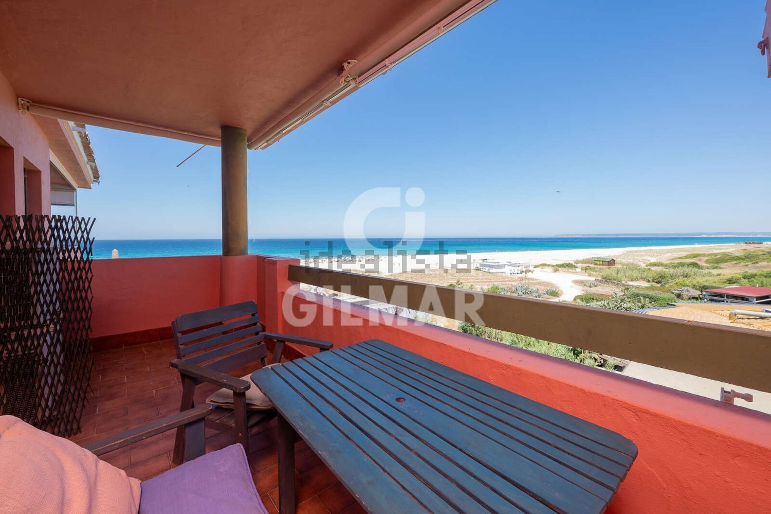 Beachfront flat in Zahara de los Atunes