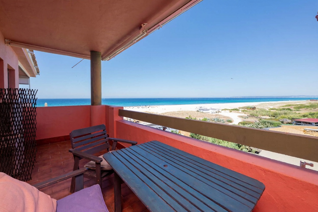 Beachfront flat in Zahara de los Atunes