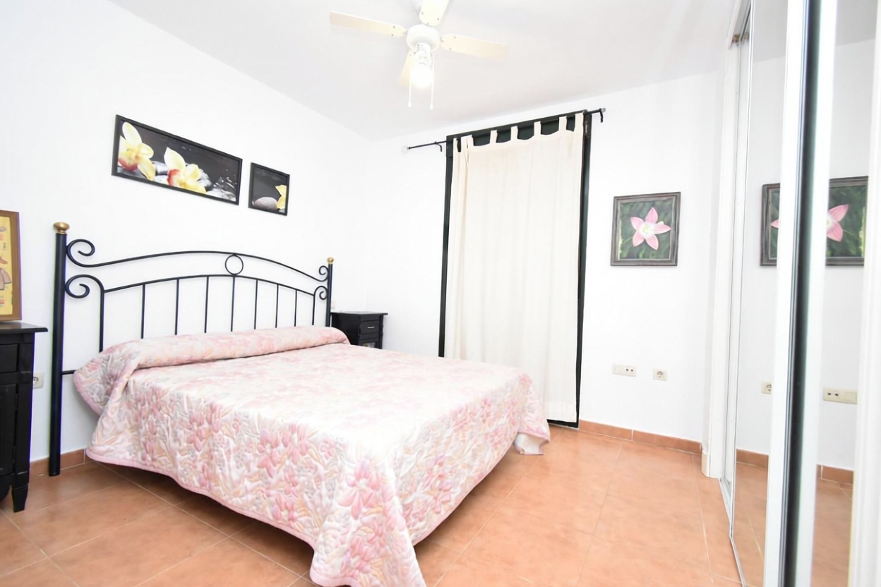 Beachfront flat in Zahara de los Atunes — Bedroom