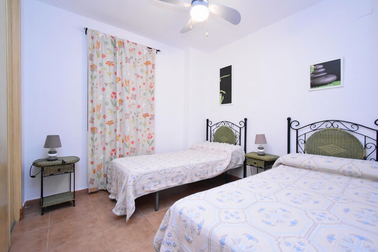 Beachfront flat in Zahara de los Atunes — Bedroom