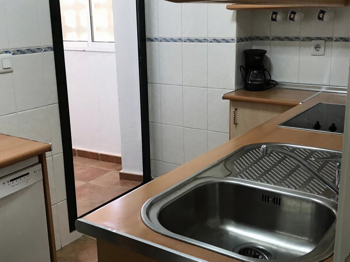 Apartamento em primeira linha de praia em Zahara de los Atunes — Cozinha