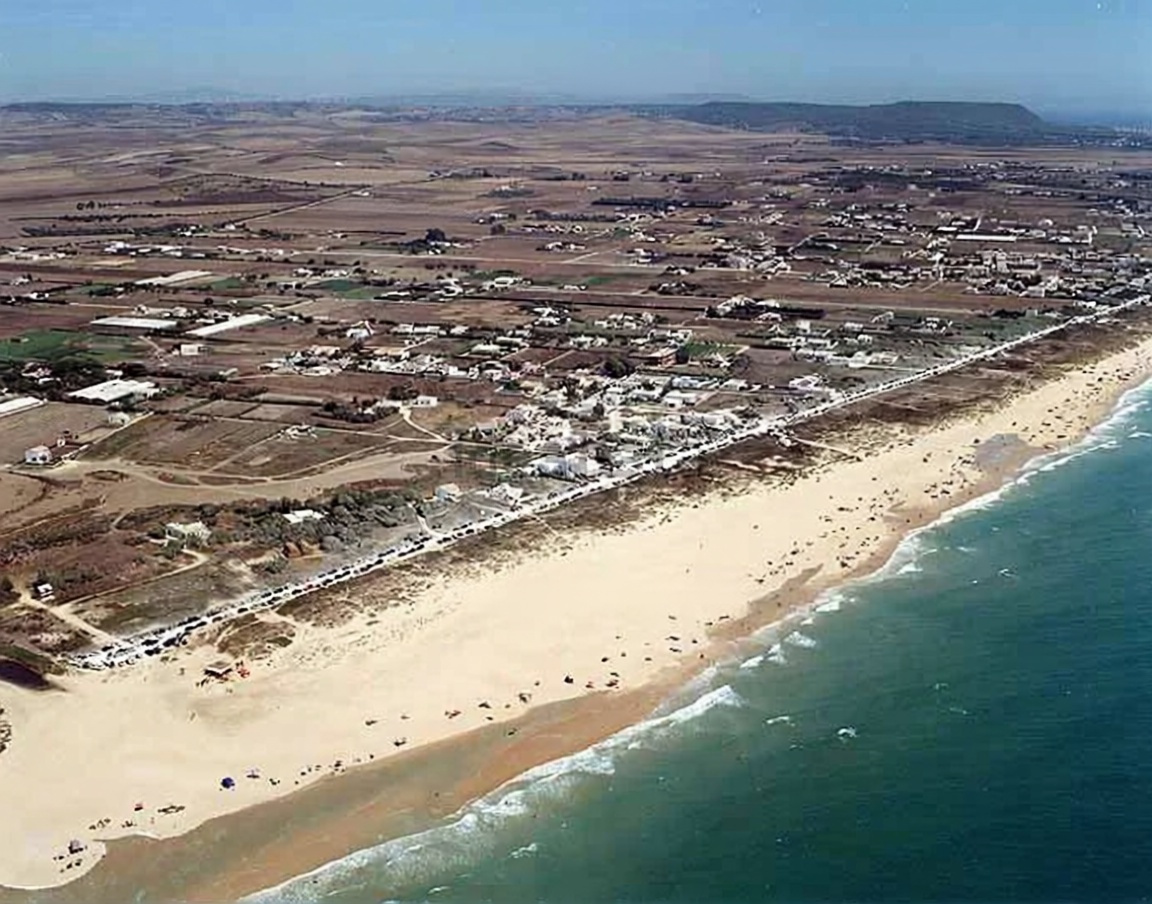Шале с прямой выход на пляж в Cádiz — Аэрофото
