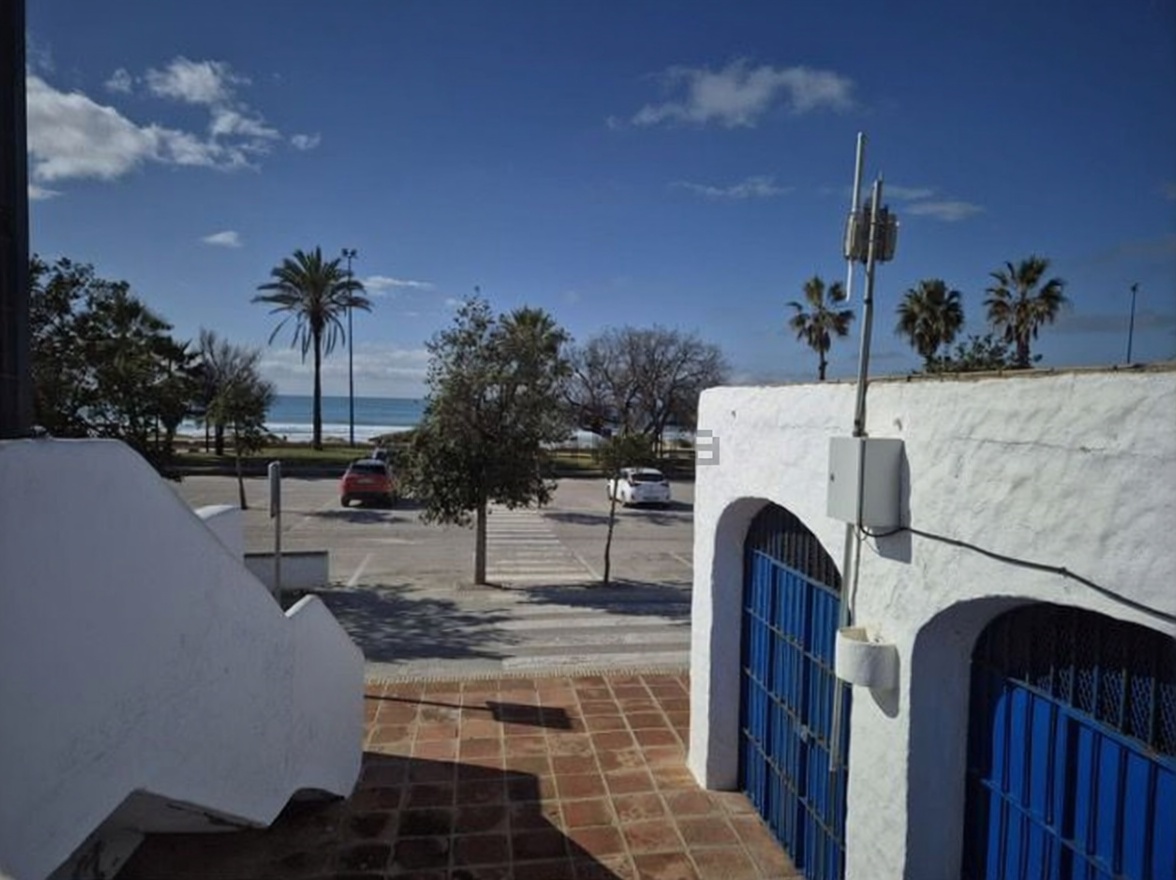 Квартира первая линия пляжа в Chiclana de la Frontera