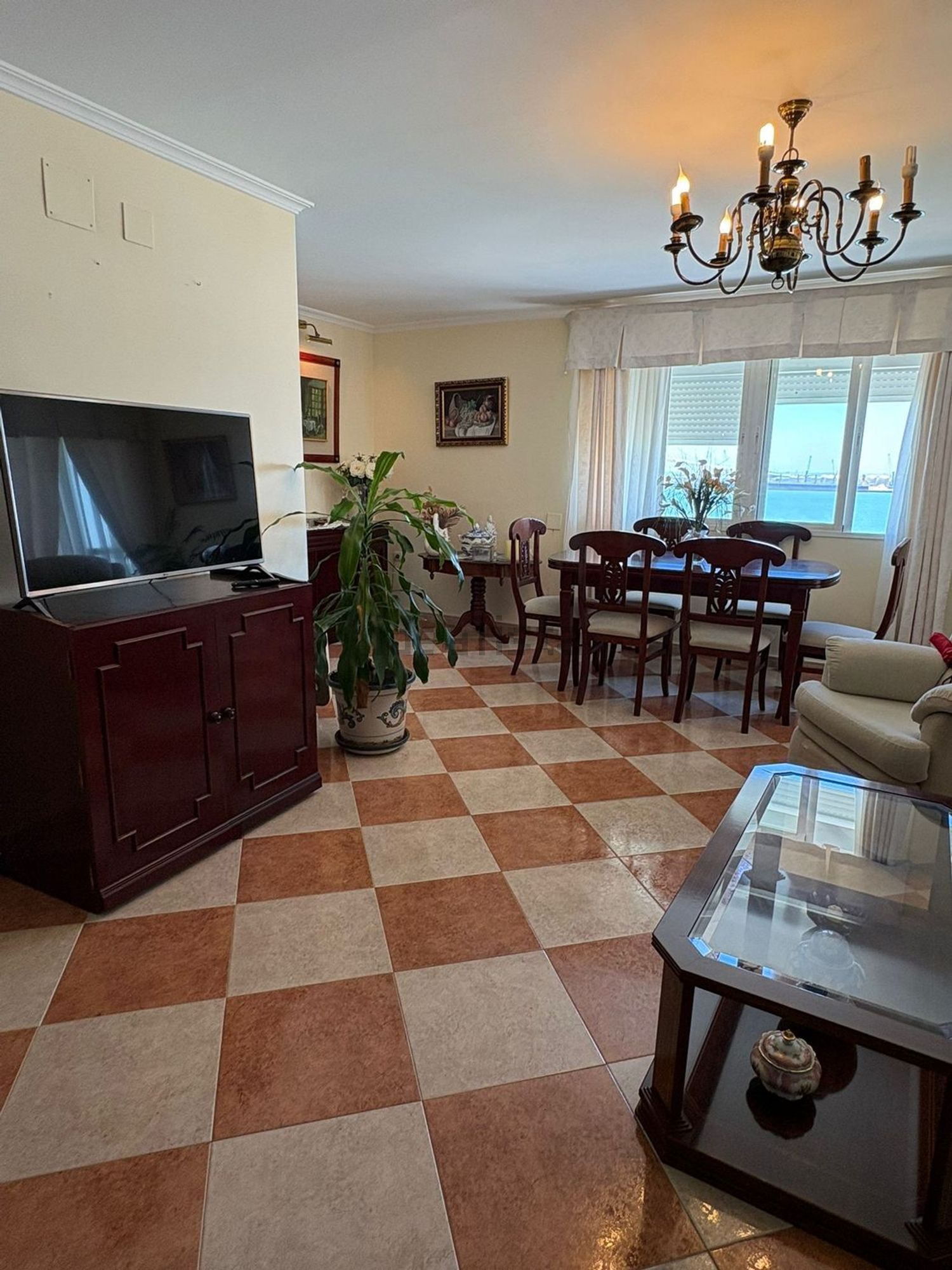 Flat for sale frontline beach in a Guarda