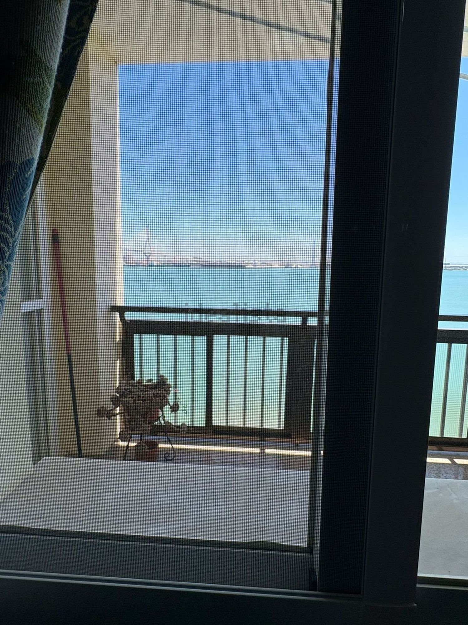 Flat for sale frontline beach in a Guarda