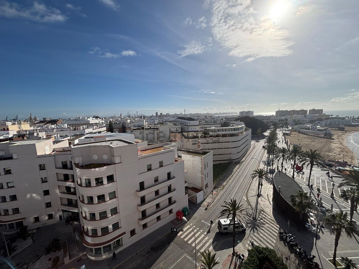 Flat for sale frontline beach in Cádiz