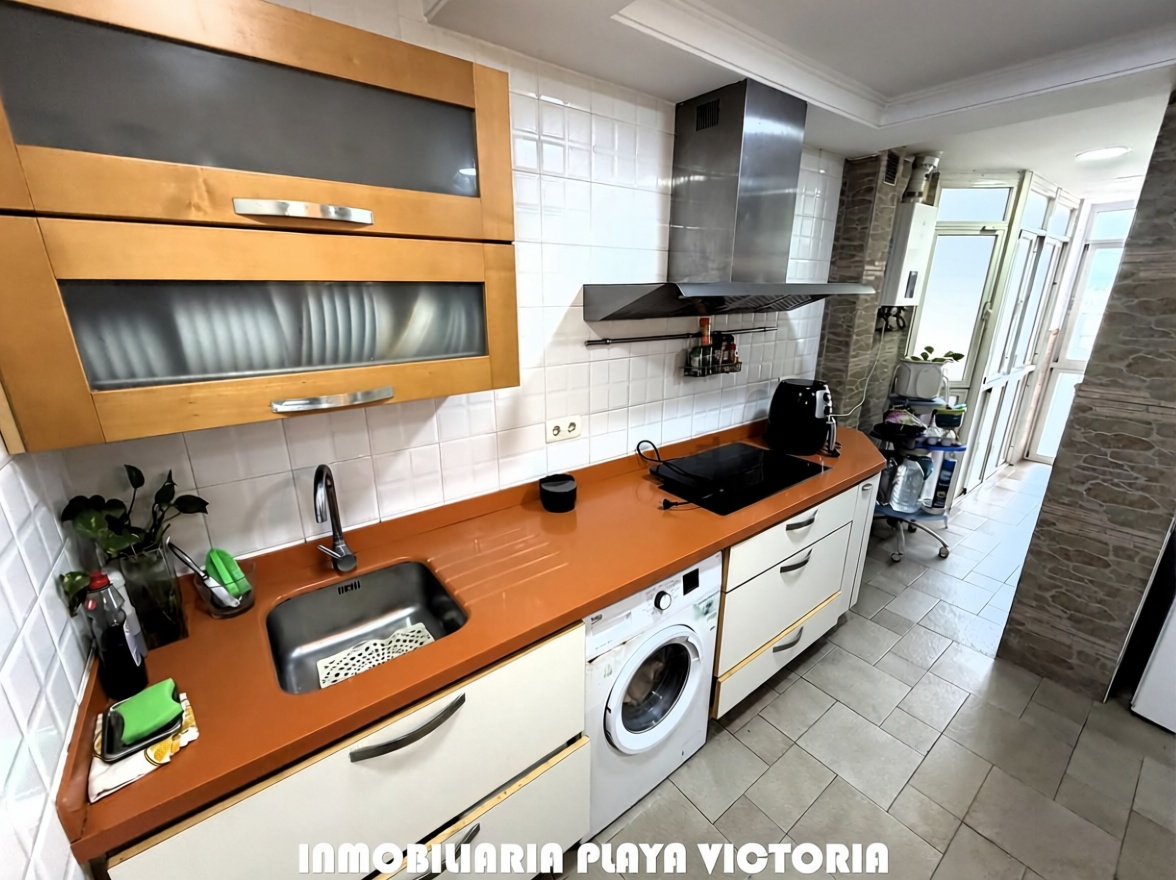 Piso en primera línea de playa en Cádiz — Dormitorio