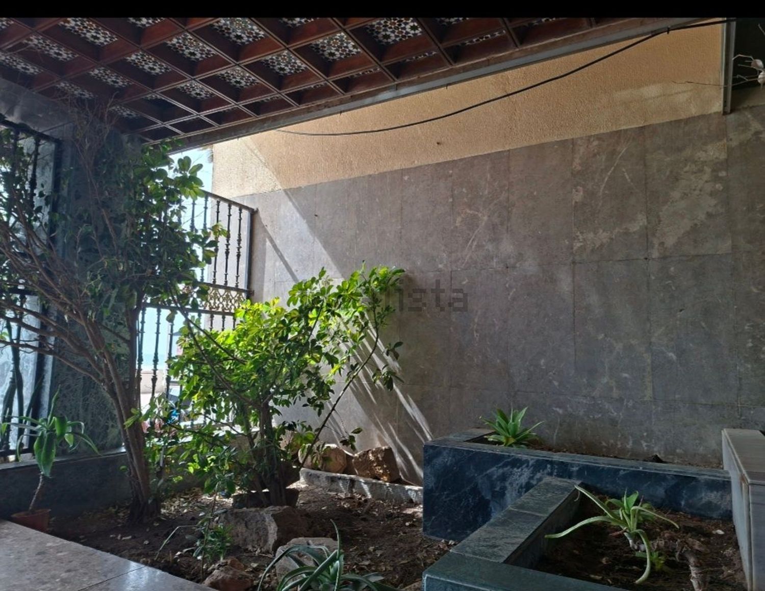 Flat for sale frontline beach in Cádiz