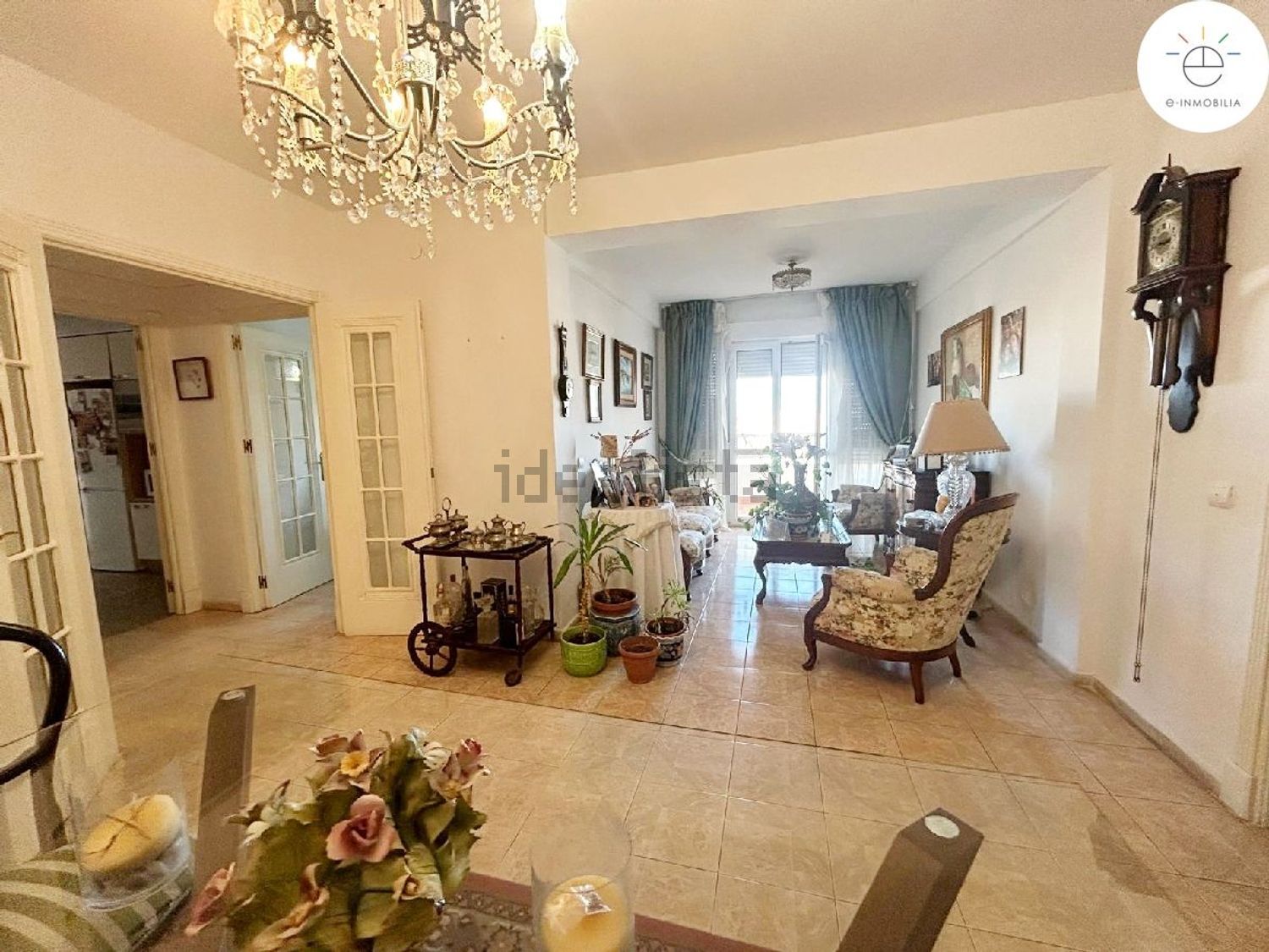 Wohnung in erste Strandlinie in Calella — Wohnzimmer
