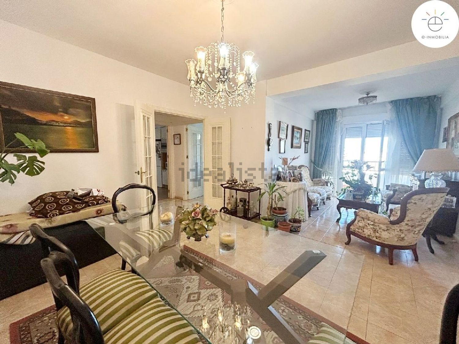 Wohnung in erste Strandlinie in Calella — Wohnzimmer