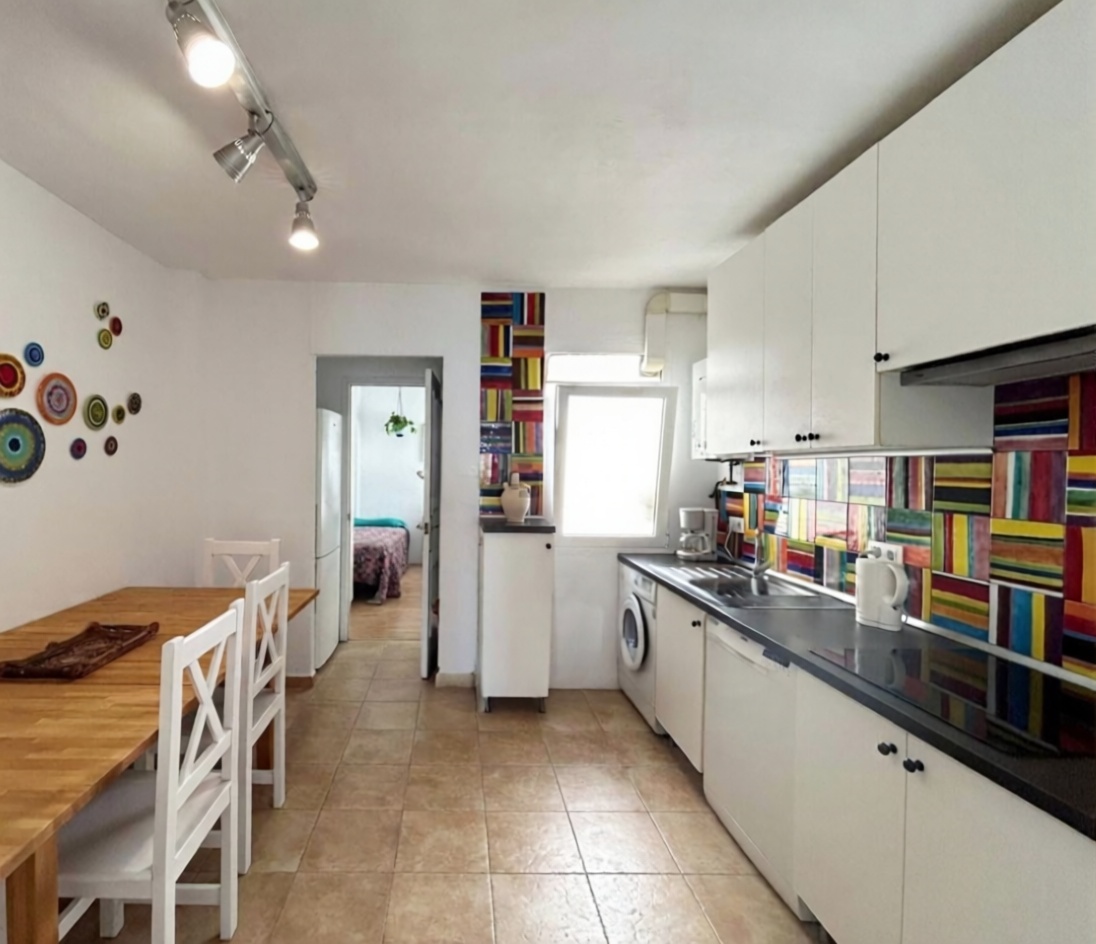 Beachfront flat in Cádiz — Kitchen
