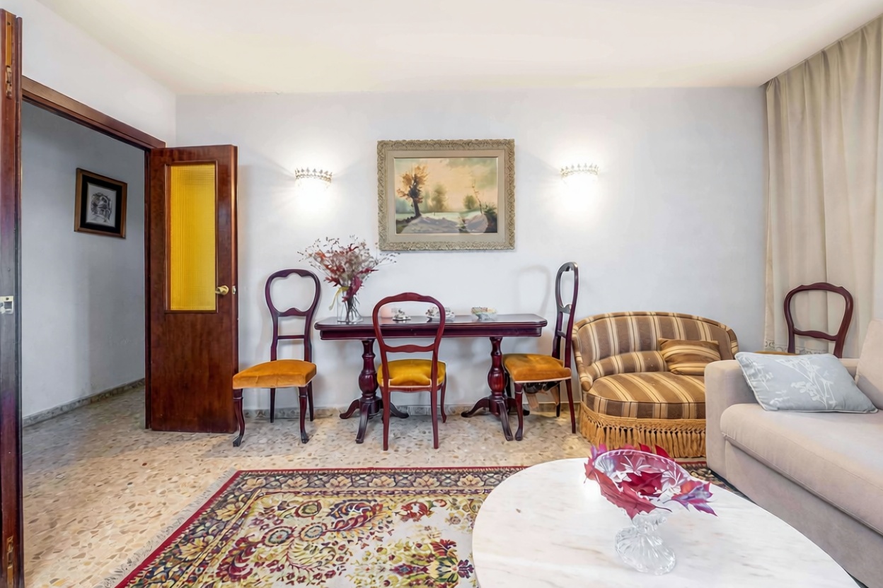 Beachfront flat in Cádiz — Living room