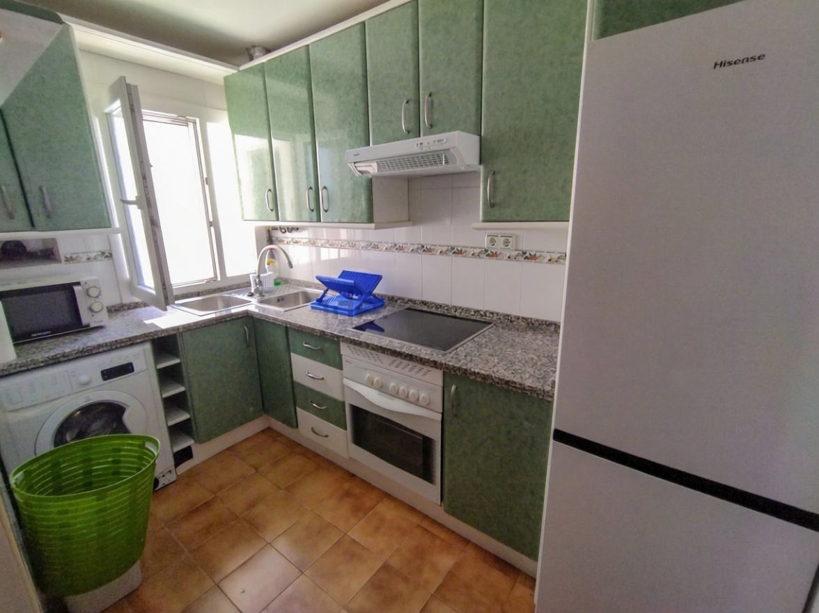 Beachfront flat in Cádiz — Kitchen