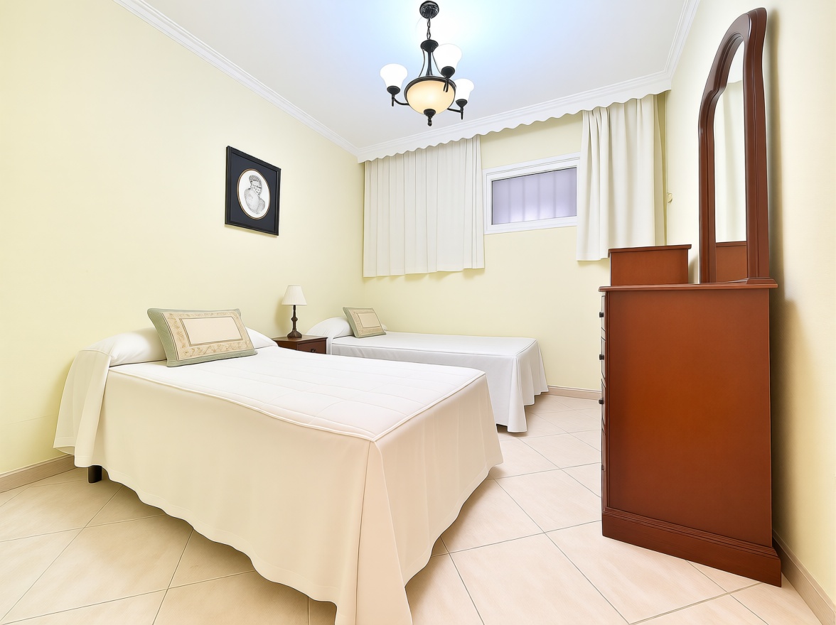 Beachfront flat in Cádiz — Bedroom