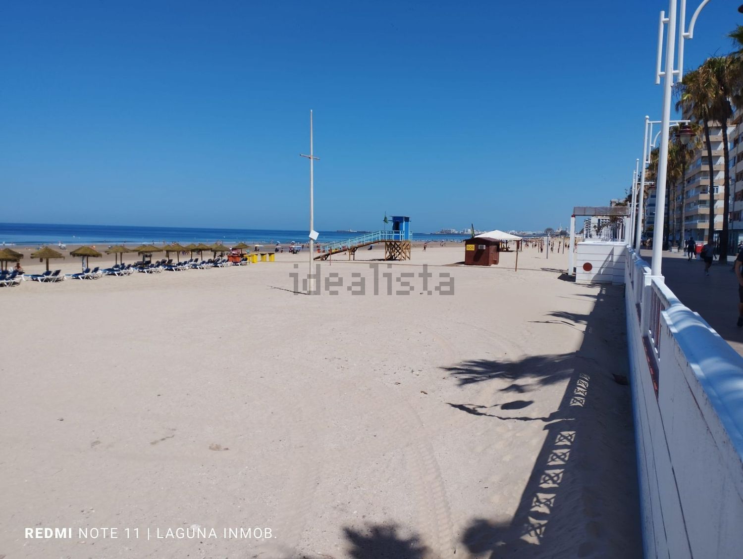 Beachfront flat in Cádiz — Sea view