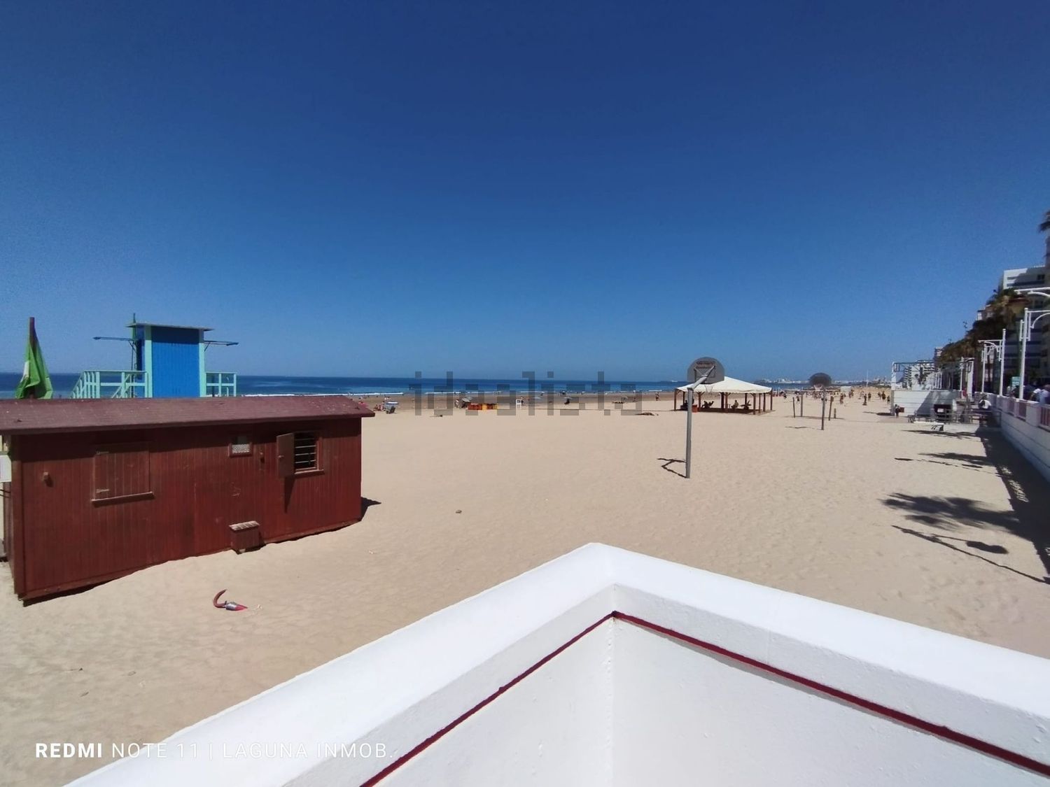 Beachfront flat in Cádiz — Sea view