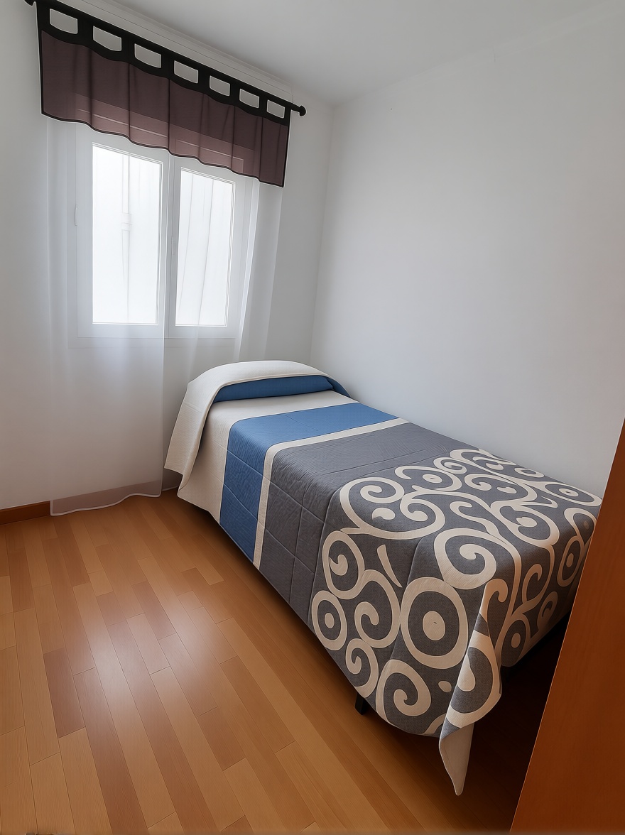 Seafront attic in Cádiz — Bedroom