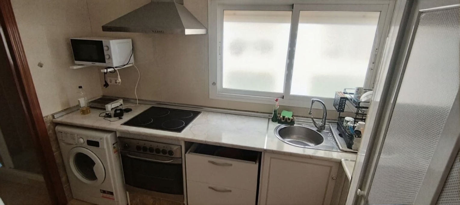 Beachfront flat in Puerto Real — Kitchen
