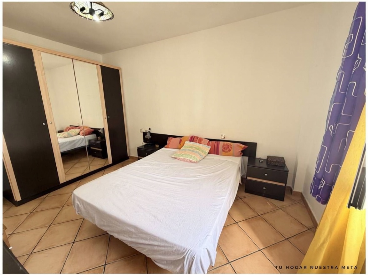 Beachfront flat in Puerto Real — Bedroom