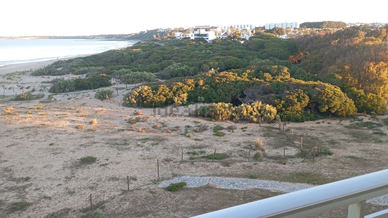 Beachfront flat in El Puerto de Santa María — Sea view
