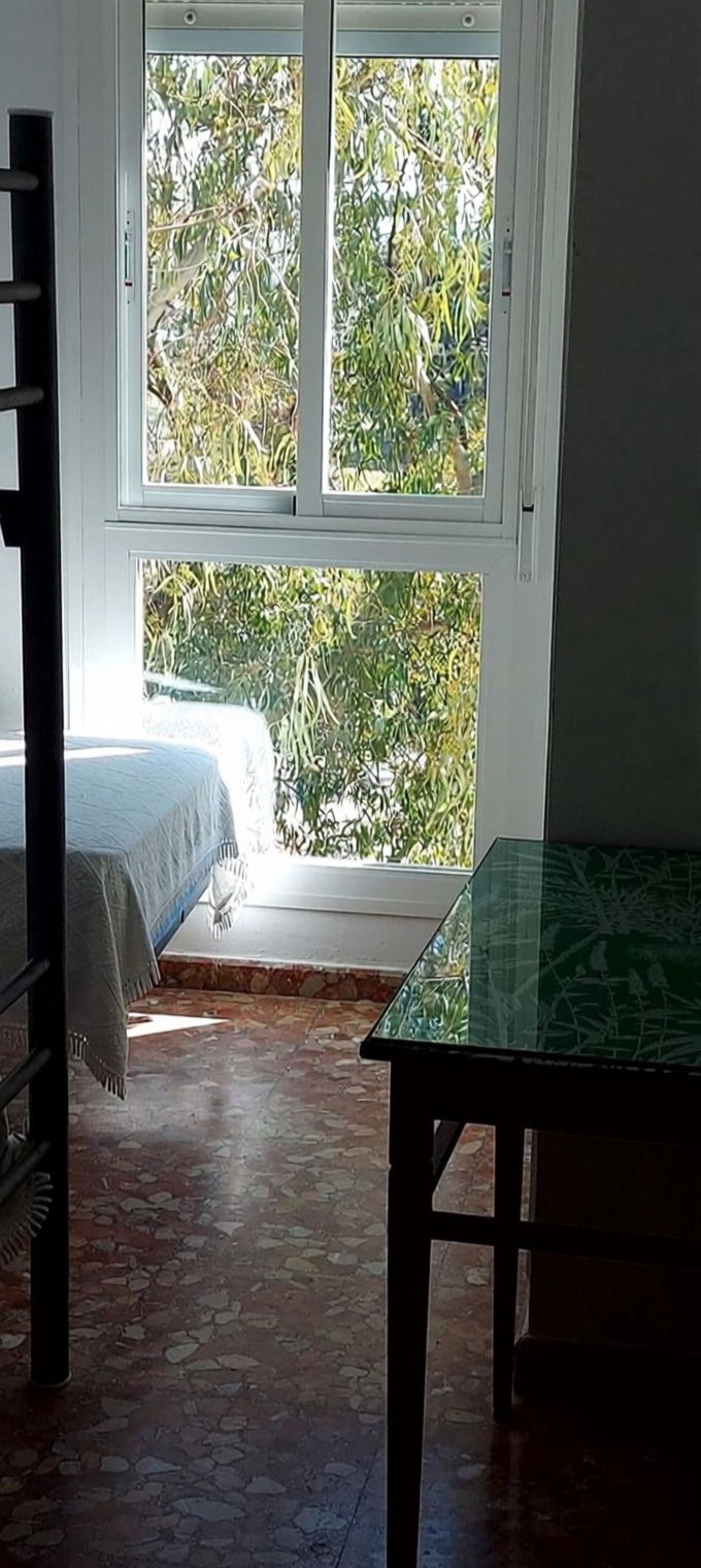 Beachfront flat in El Puerto de Santa María — Bedroom