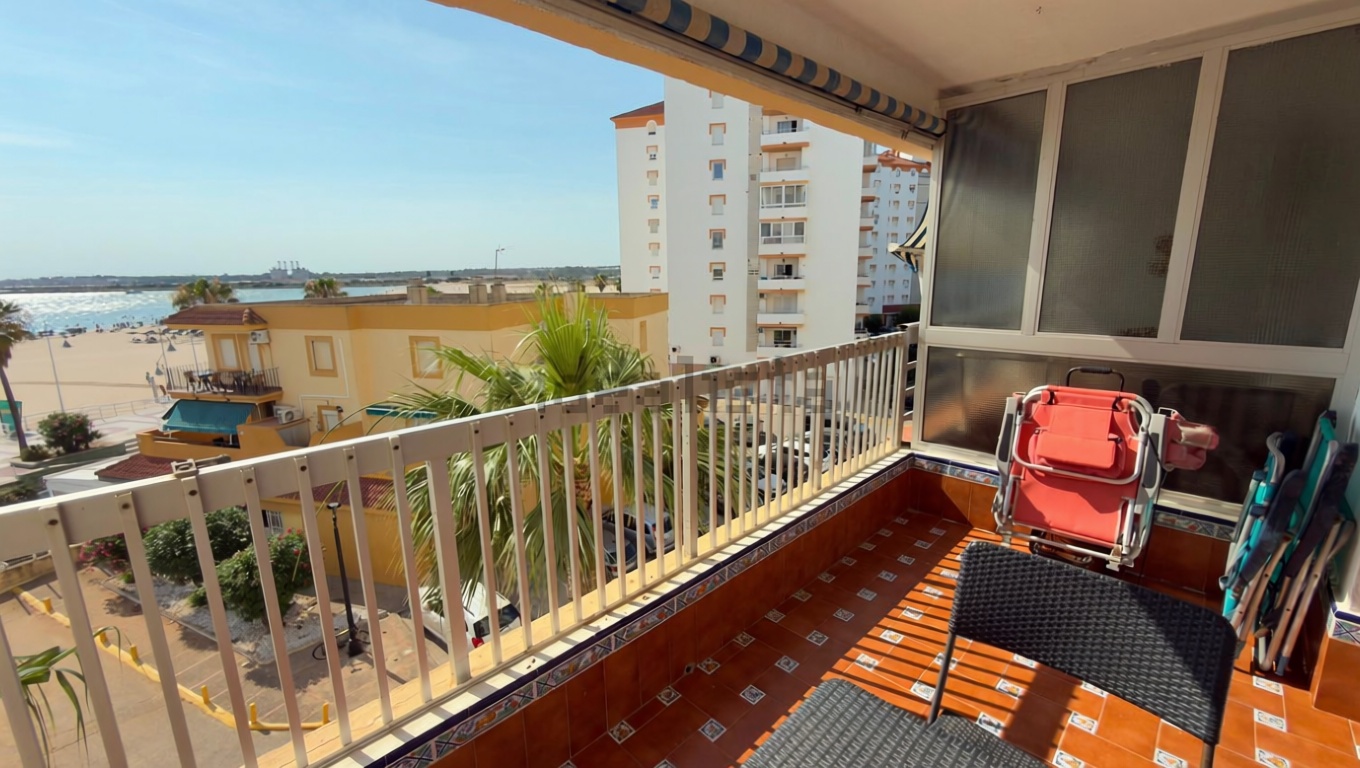 Wohnung in erste Strandlinie in El Puerto de Santa María — Meerterrasse