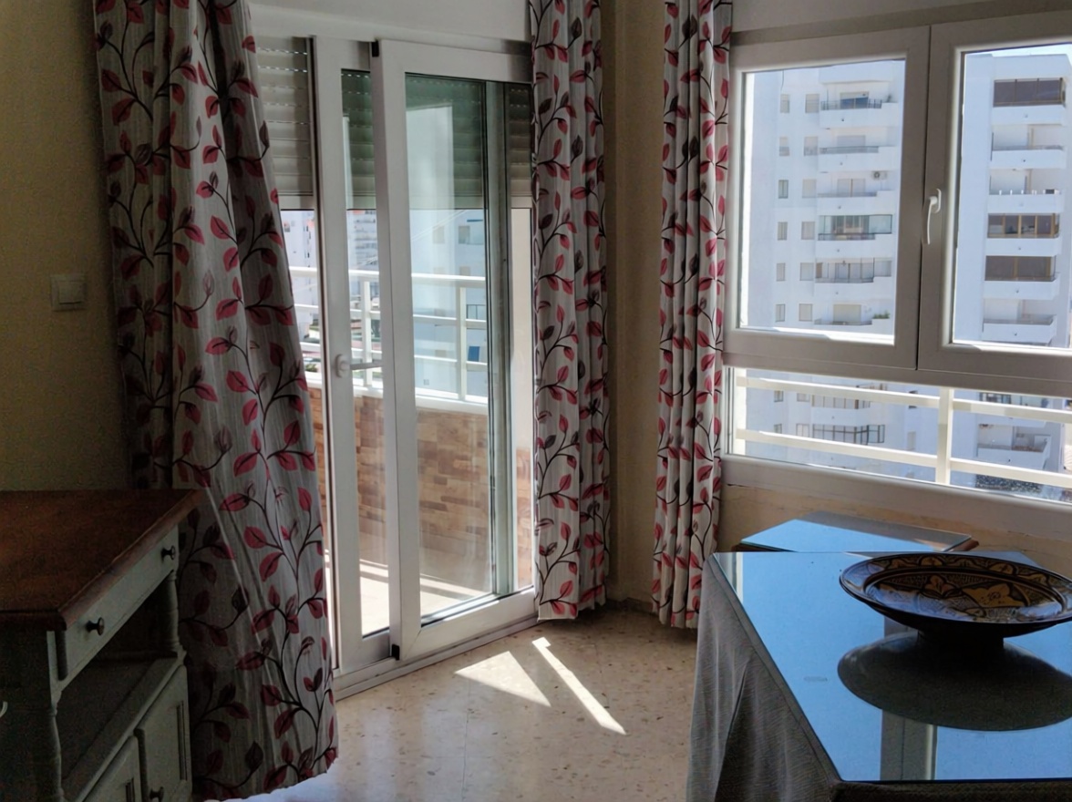 Wohnung in erste Strandlinie in El Puerto de Santa María — Wohnzimmer