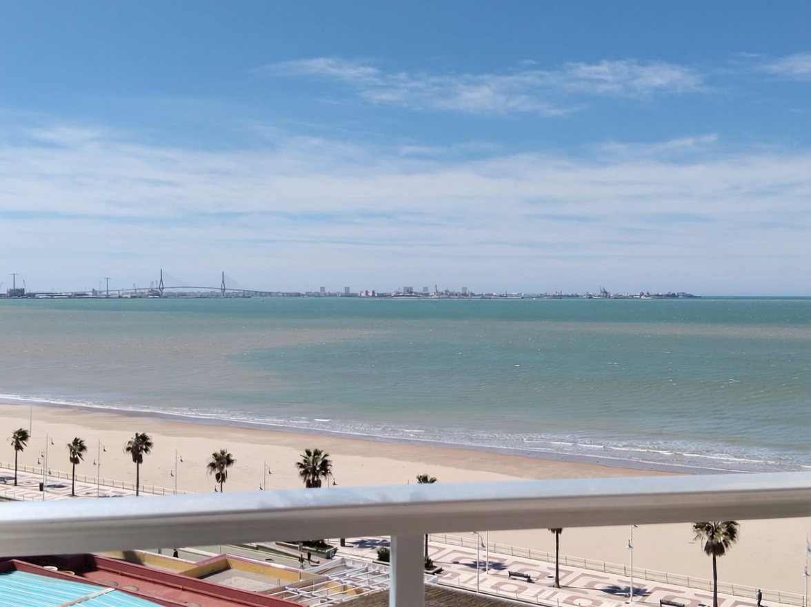 Wohnung in erste Strandlinie in El Puerto de Santa María — Meerterrasse