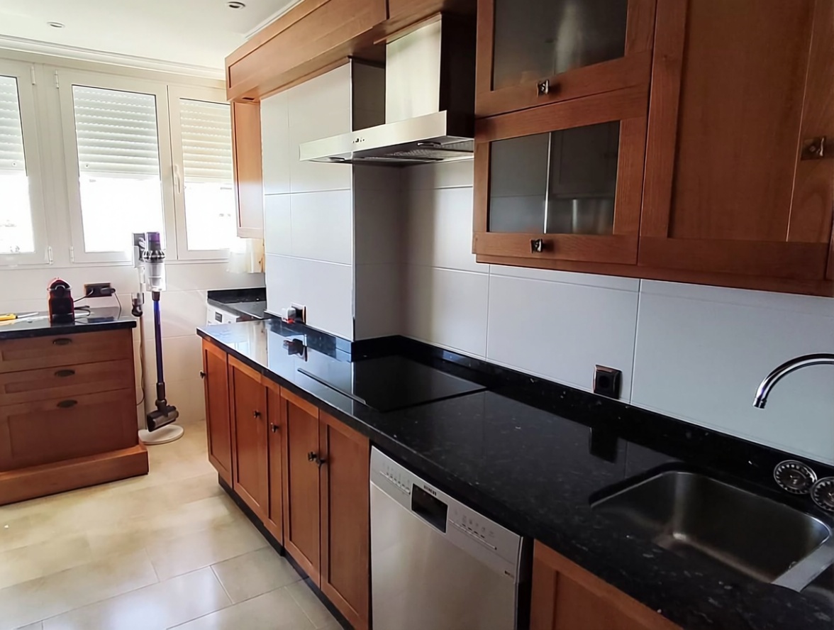Wohnung in erste Strandlinie in El Puerto de Santa María — Küche