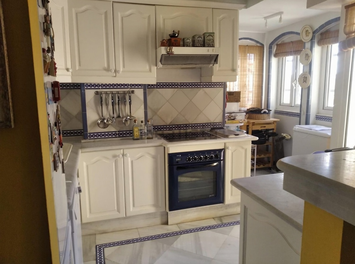 Wohnung in erste Strandlinie in El Puerto de Santa María — Küche