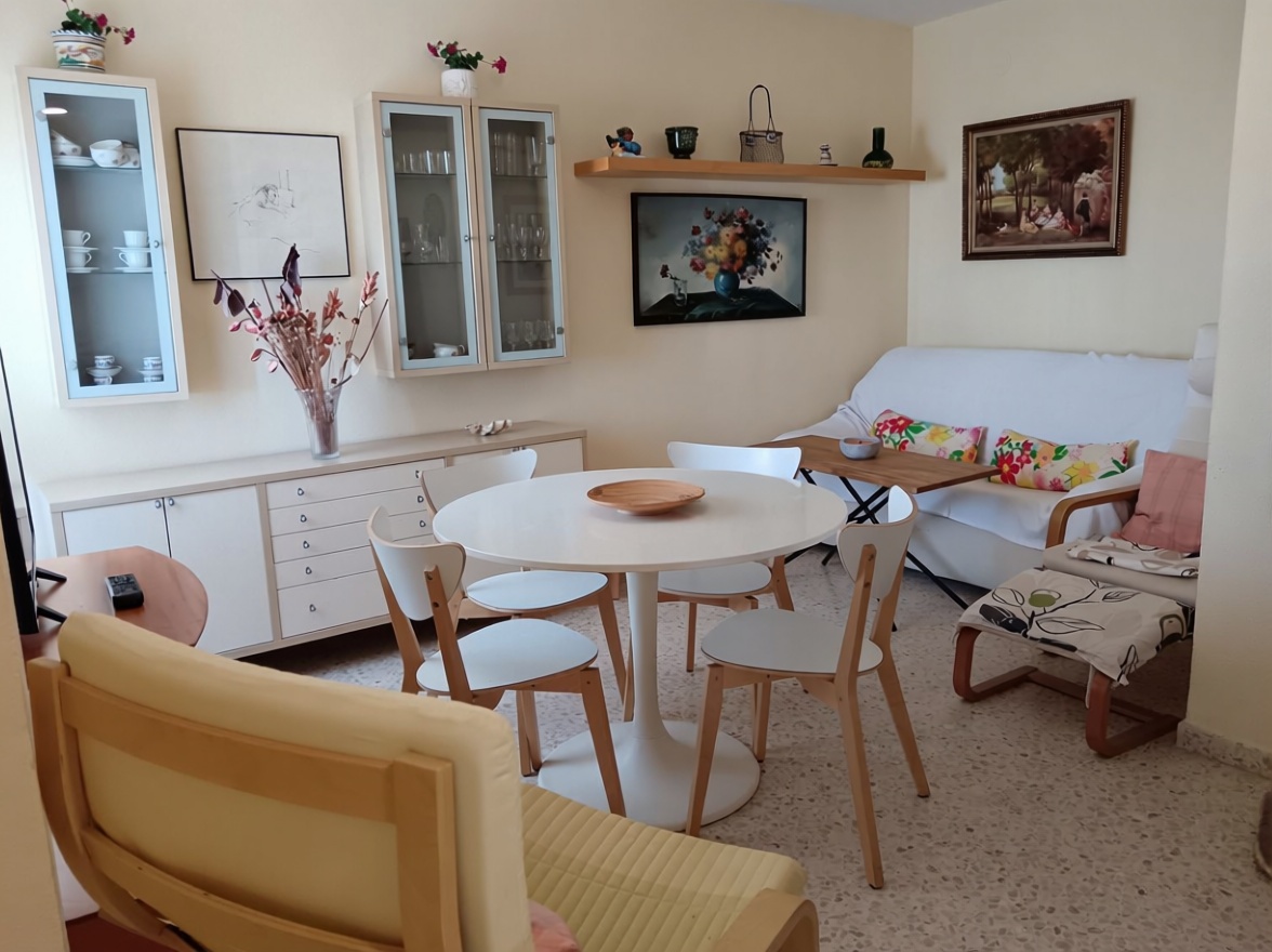 Wohnung in erste Strandlinie in El Puerto de Santa María — Esszimmer