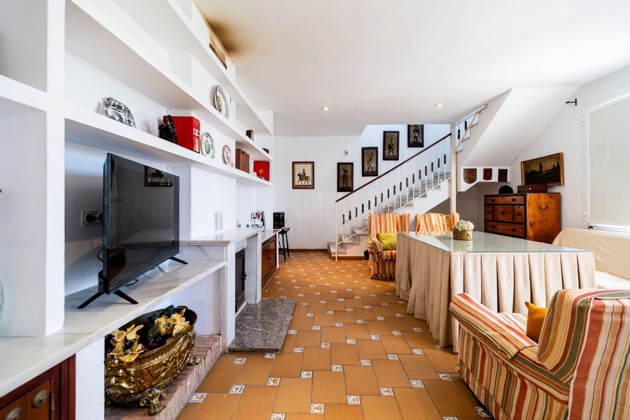 Chalet mit direkter Strandzugang in Sanlúcar de Barrameda — Wohnzimmer