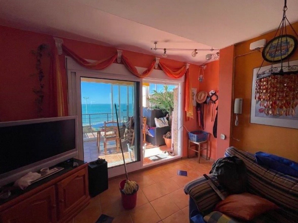 Ático em primeira linha de mar em Chipiona — Sala