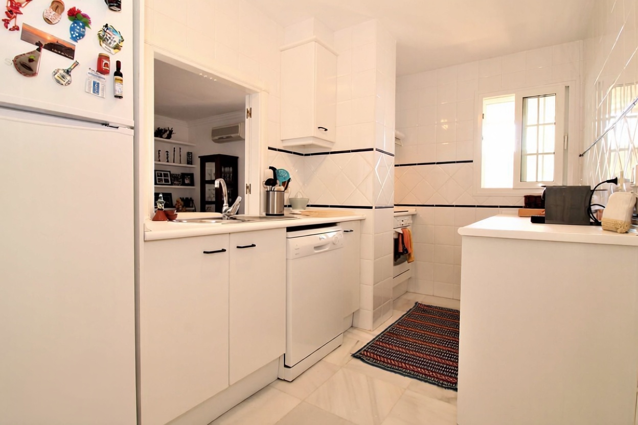 Appartement en première ligne de plage à Ayamonte — Cuisine