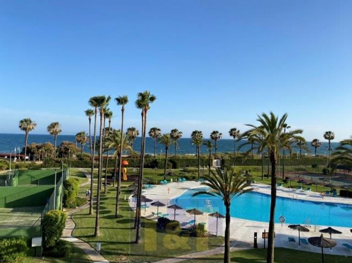 Apartamento à venda pé na areia em Islantilla — Vista mar