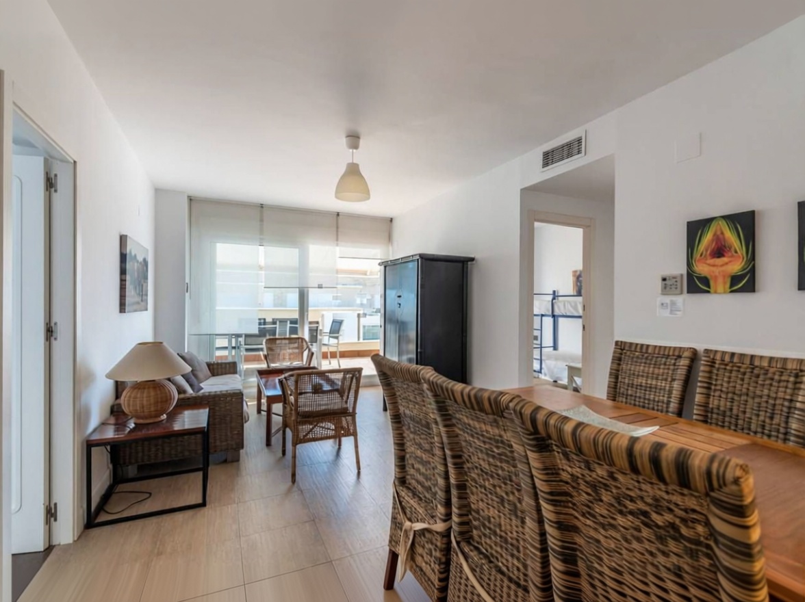 Appartement en attique en première ligne de mer à Ayamonte — Séjour