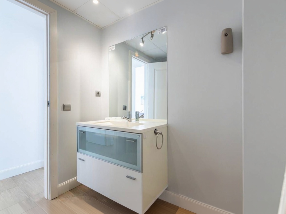 Appartement en attique en première ligne de mer à Ayamonte — Sanitaires