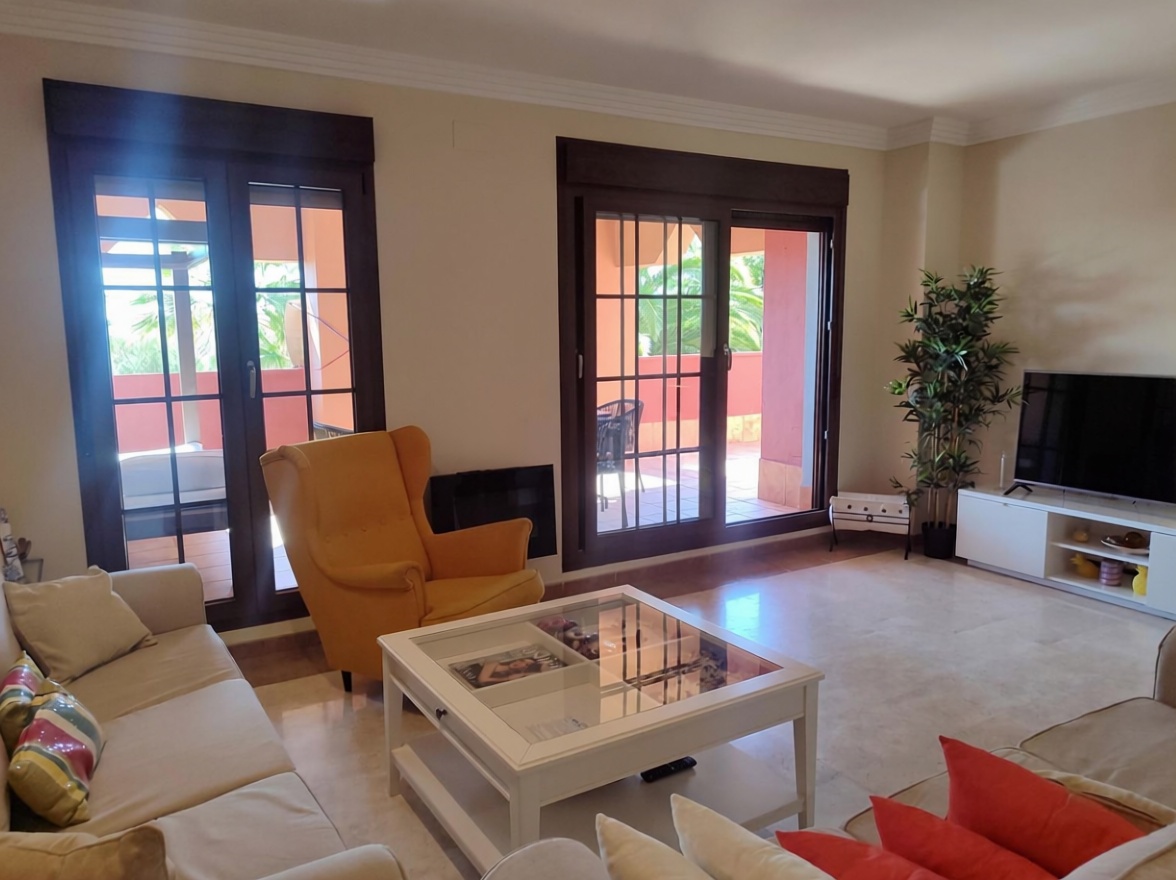 Appartement en première ligne de plage à Ayamonte — Séjour
