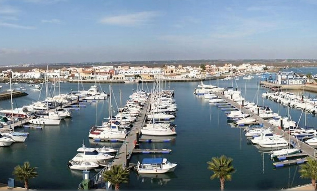 Appartement en première ligne de plage à Ayamonte — Vue mer
