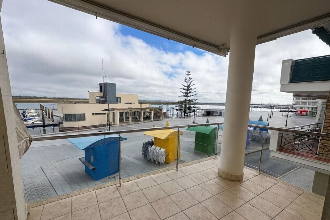 Beachfront flat in Punta Umbría
