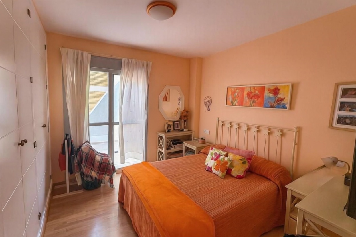 Beachfront flat in Punta Umbría — Bedroom